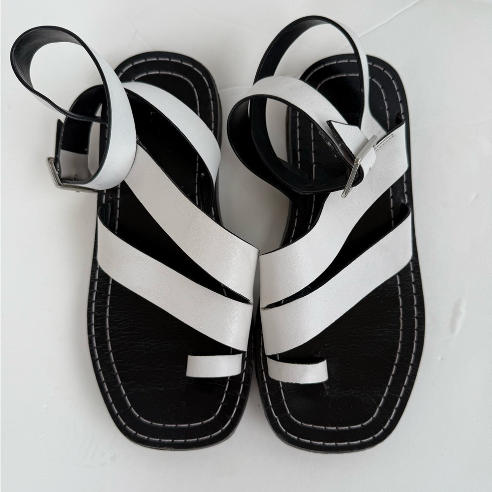 ZARA Leather Sandals, size 38 ( US 8)